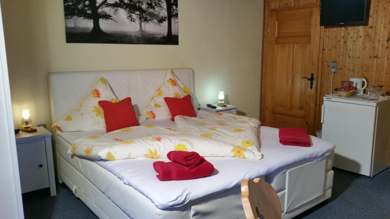 Hotel Waeldebauernhof à Gutach Extérieur photo